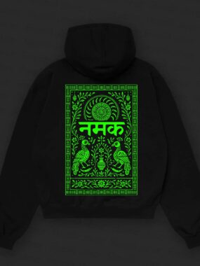 Namak_Black Back Glow