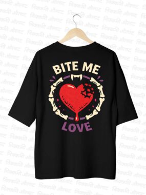 Bite Me (Toxic Love) - Anti-Valentine Graphic Oversized T-Shirt