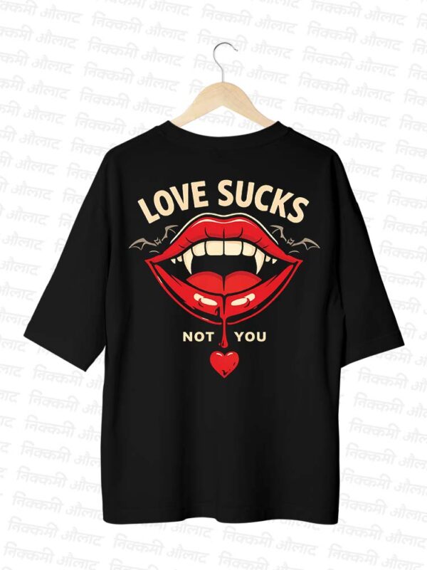 Love_sucks_Black_BACK